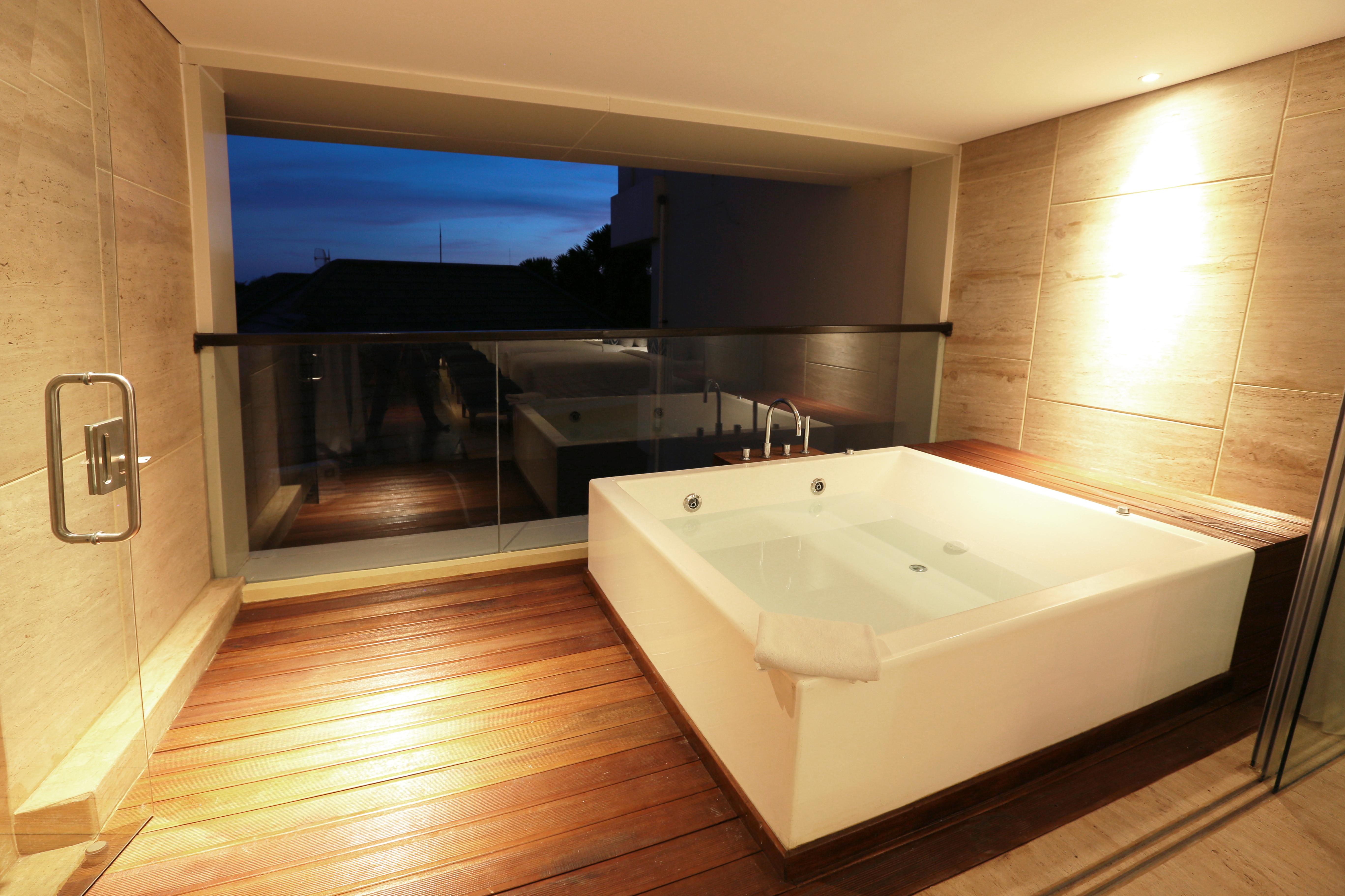 Hotel De Vins Sky Seminyak (Bali)