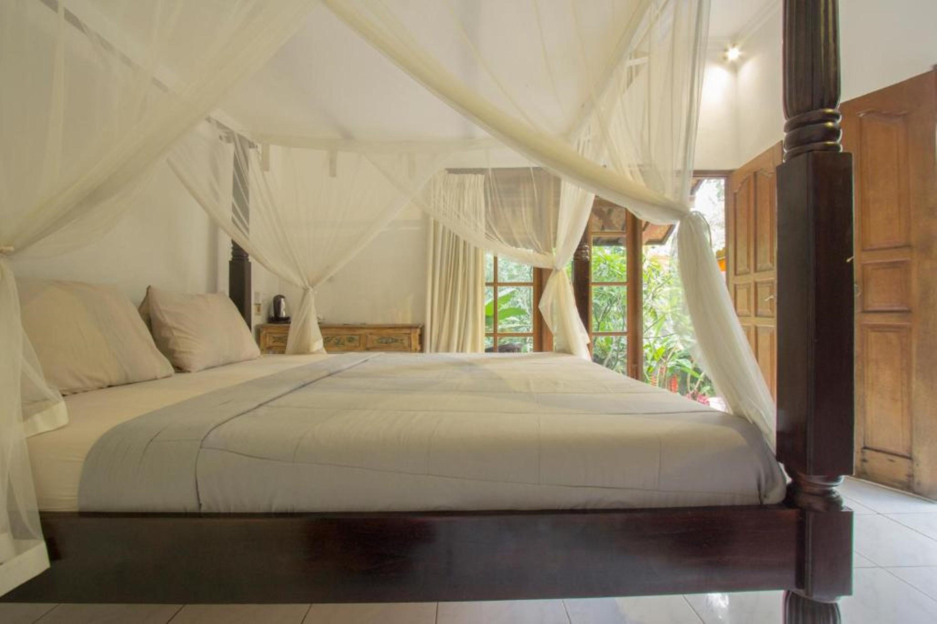 Yuliati House Guest house 2*