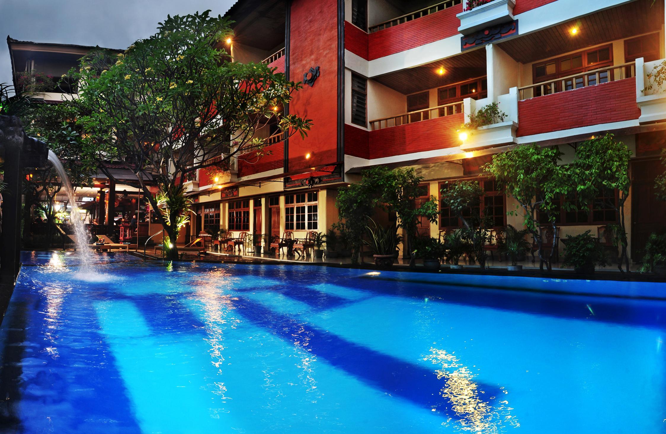 Green Garden Hotel 2*
