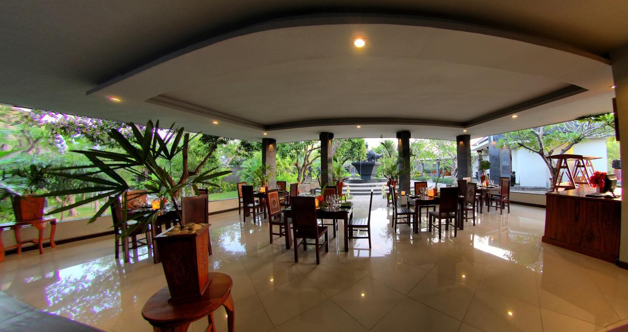 Villa Gino Feruci By Kagum Lovina (Bali)