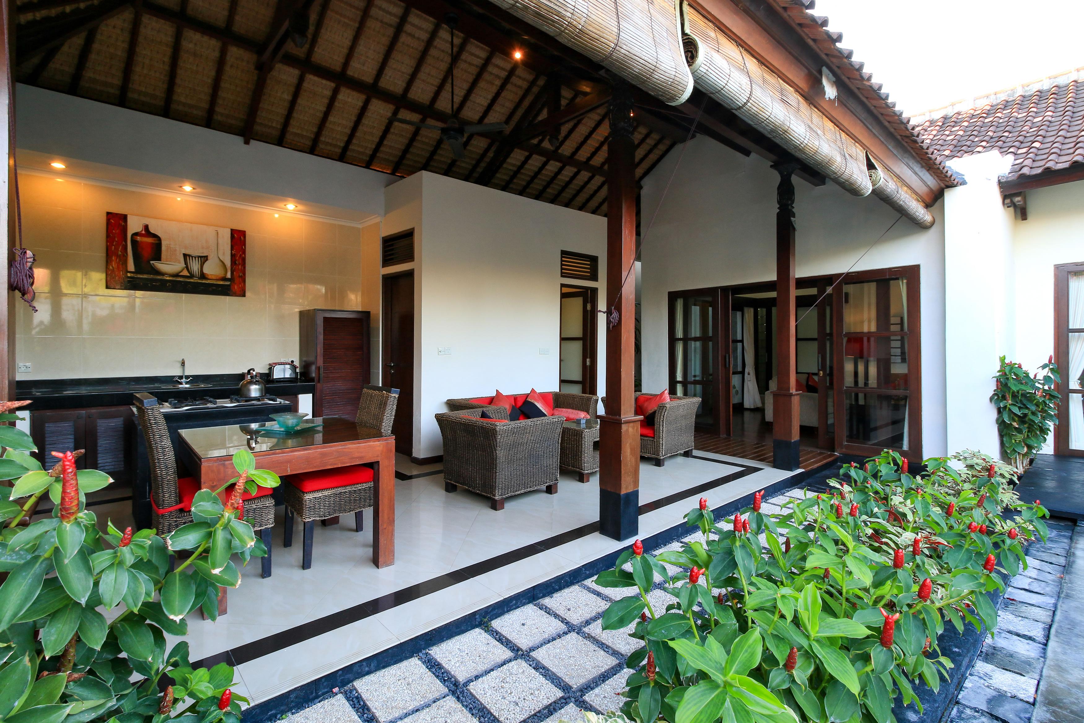 Aleesha And Sanur (Bali)