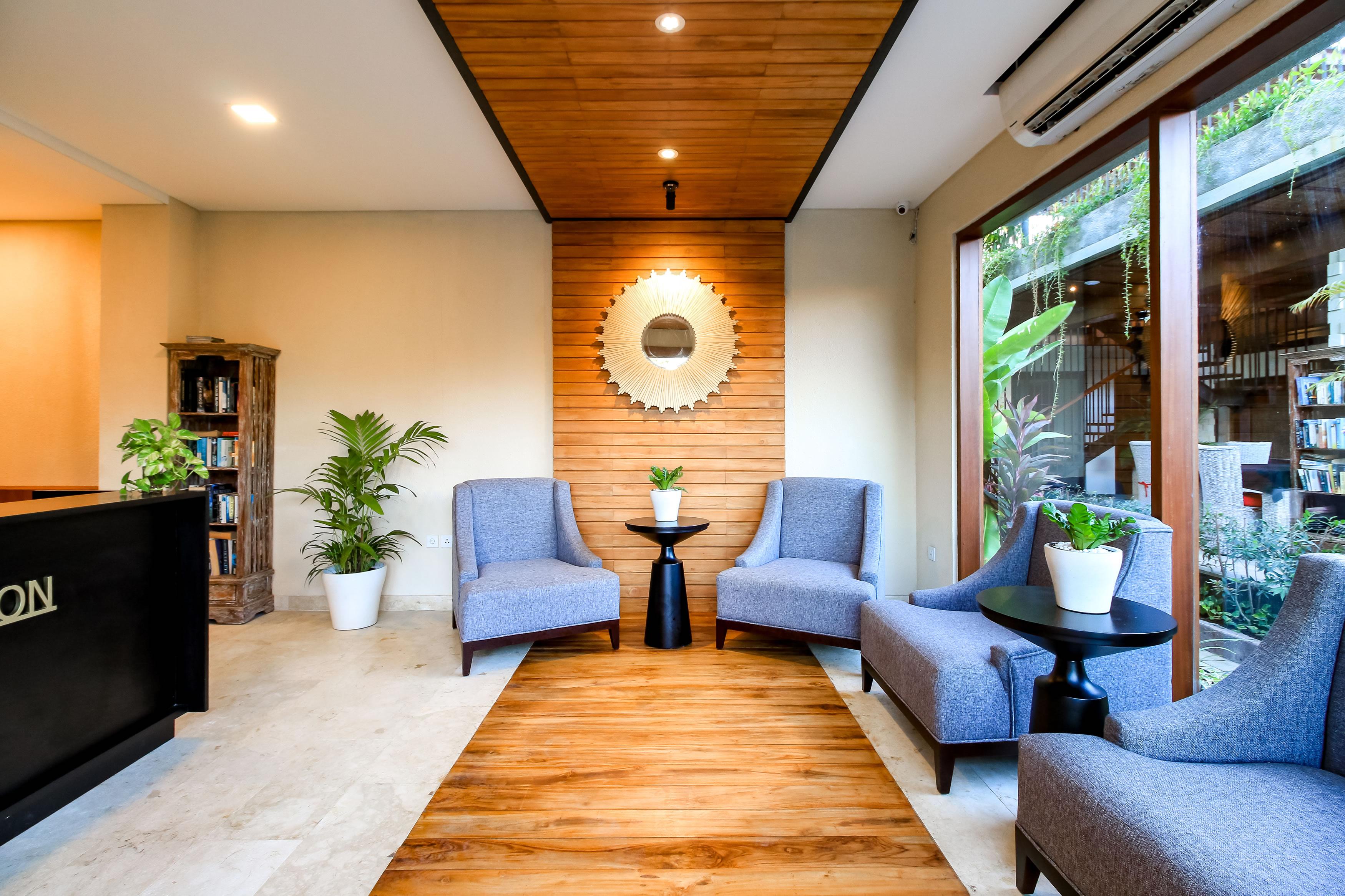 Aleesha And 4* Sanur (Bali)