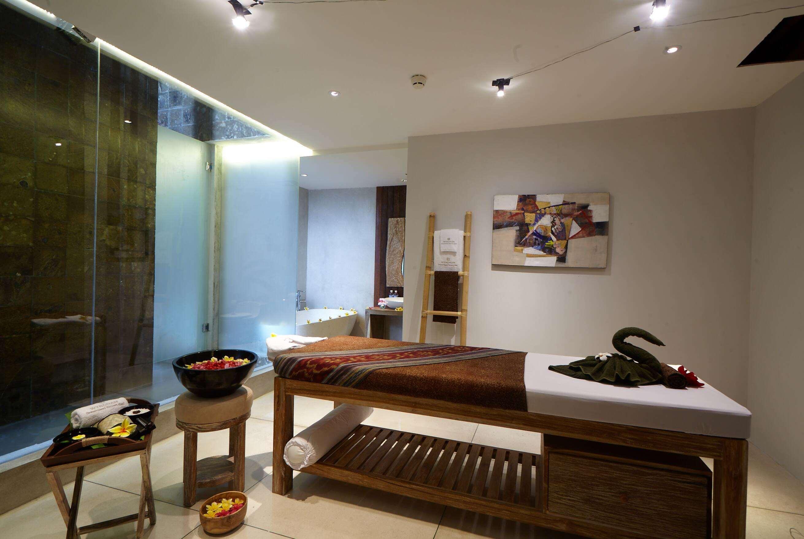 Wyndham Dreamland Bali 5*