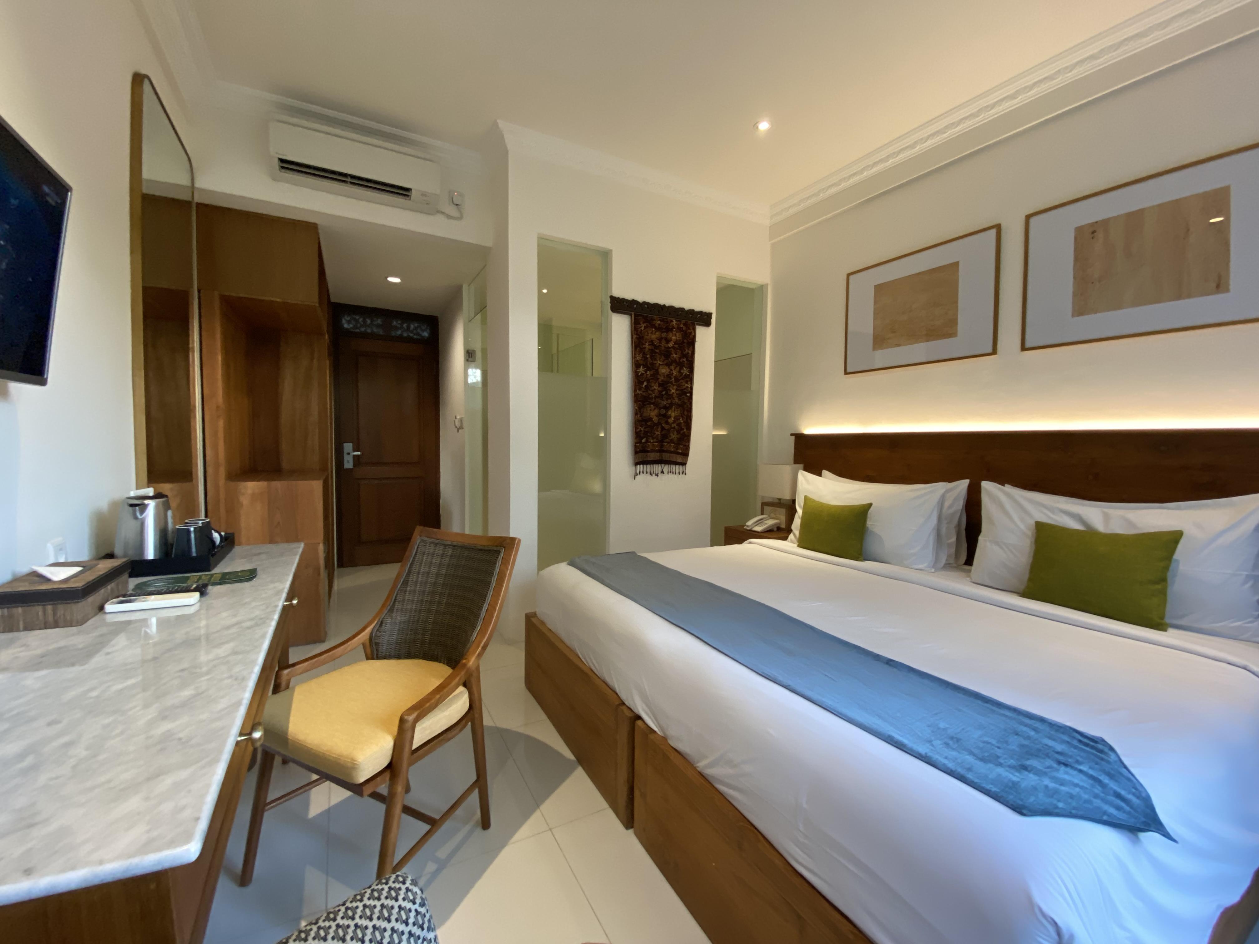 Hotel Umpadhi