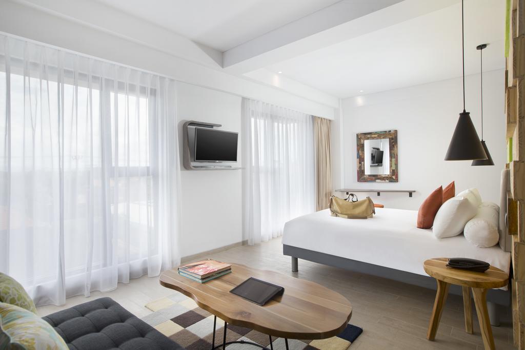 Kamaniiya Petitenget Hotel 3*