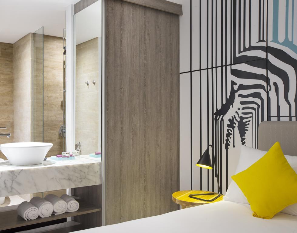 Kamaniiya Petitenget Seminyak (Bali)