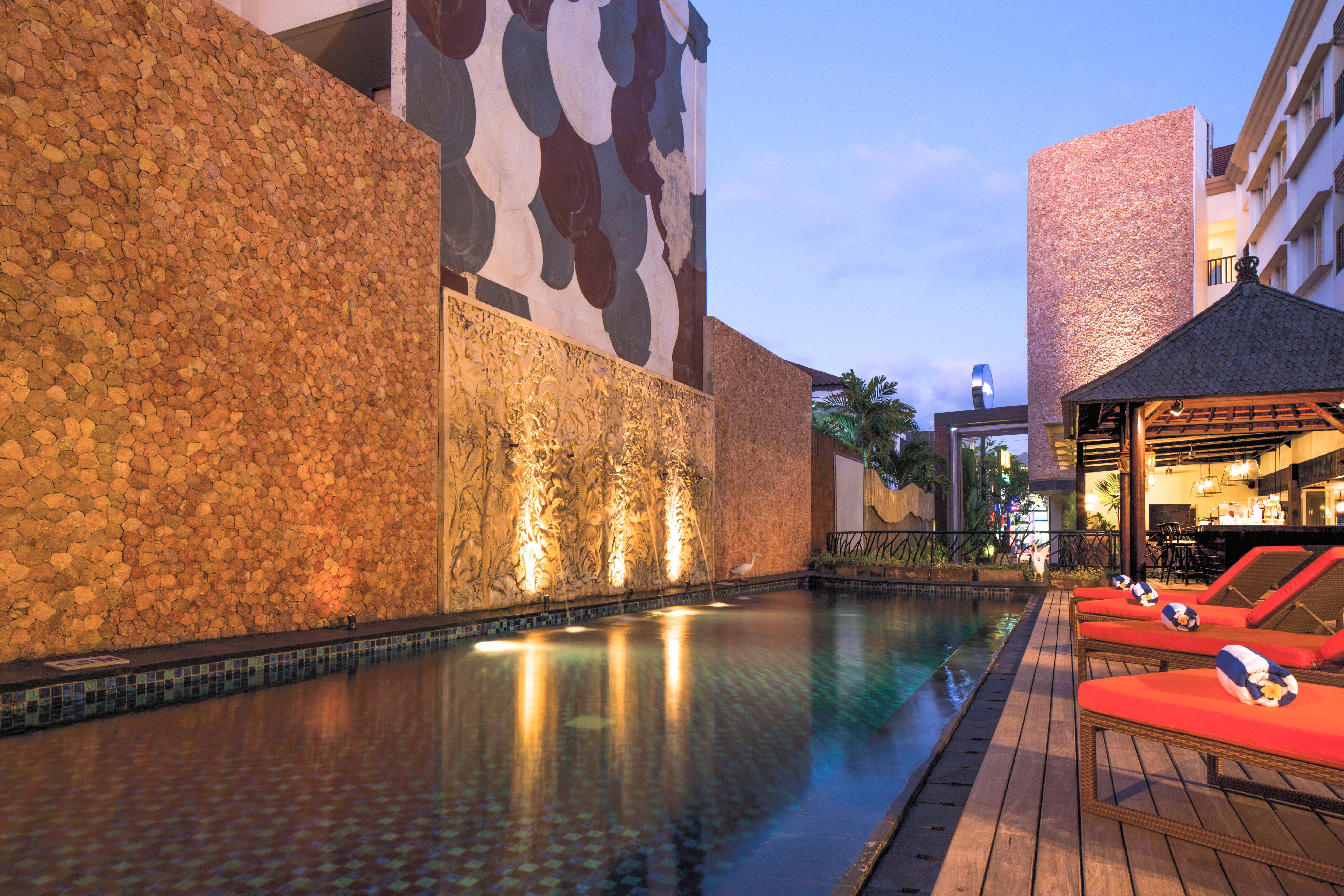 Hotel Natya Kuta 3*