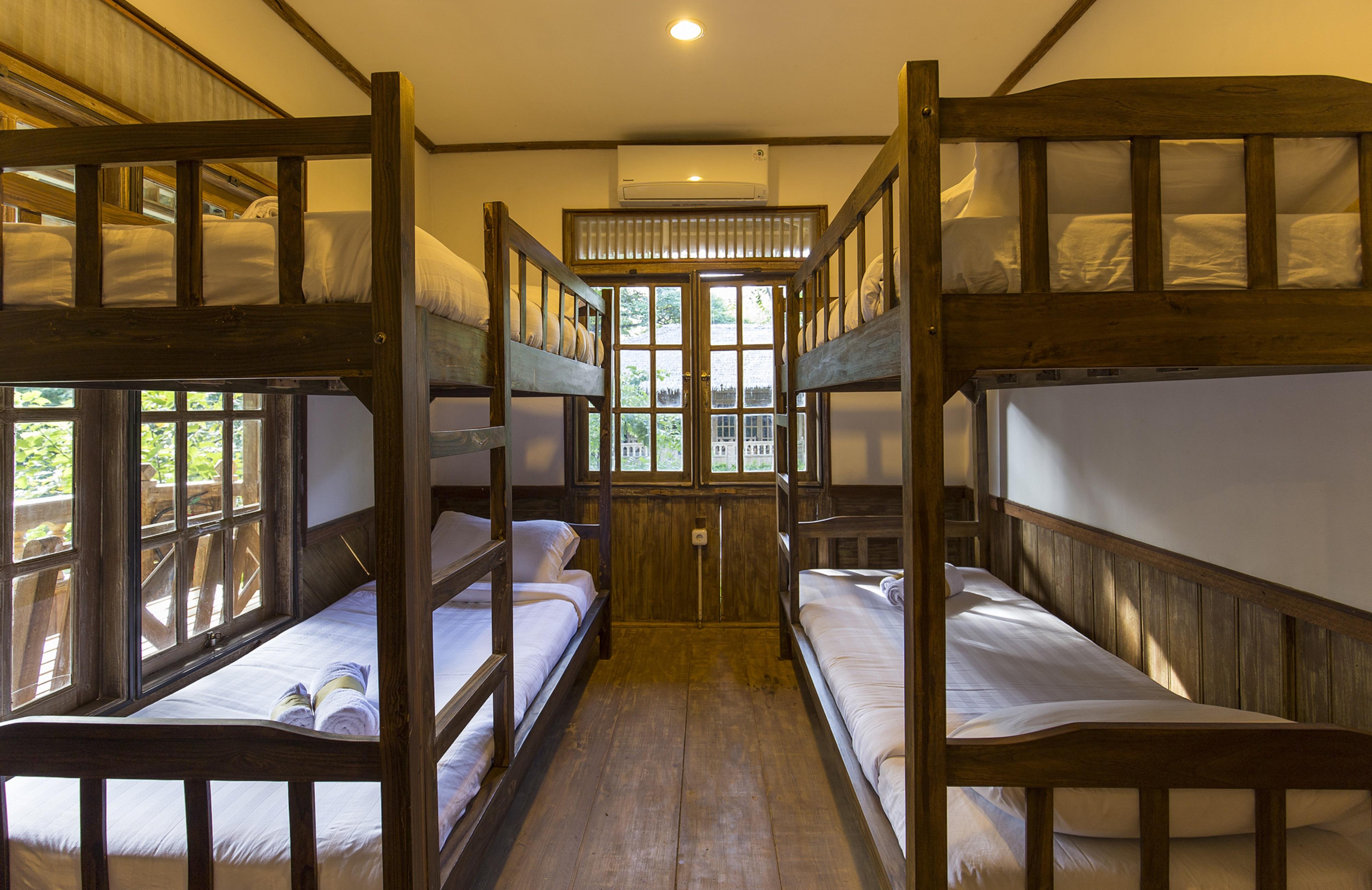 Menjangan - Chse Certified Holiday home Banyuwedang