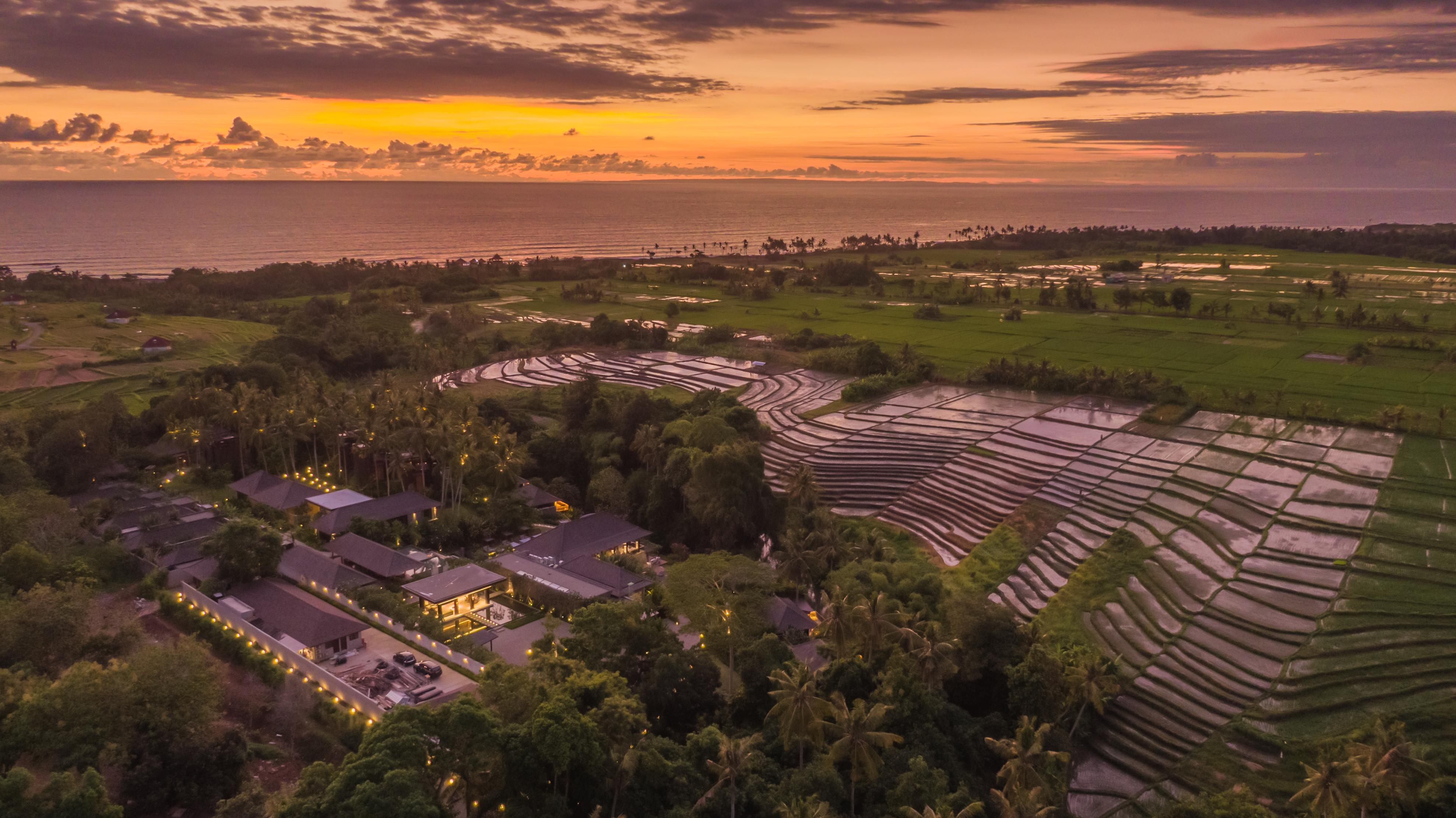 Resort Nirjhara Tanah Lot (Bali)