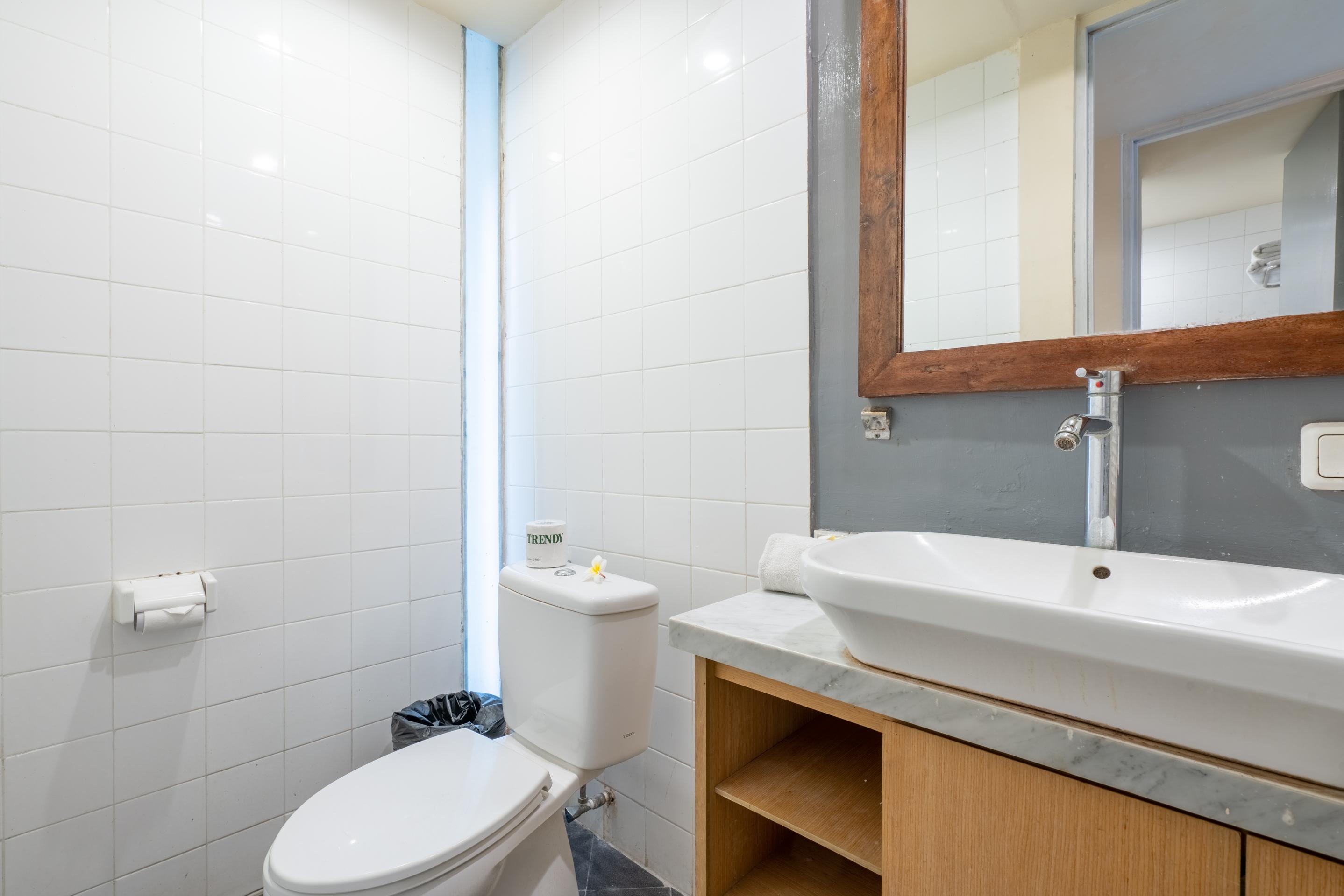 Oyo Flagship 760 Oasis Kuta 2*