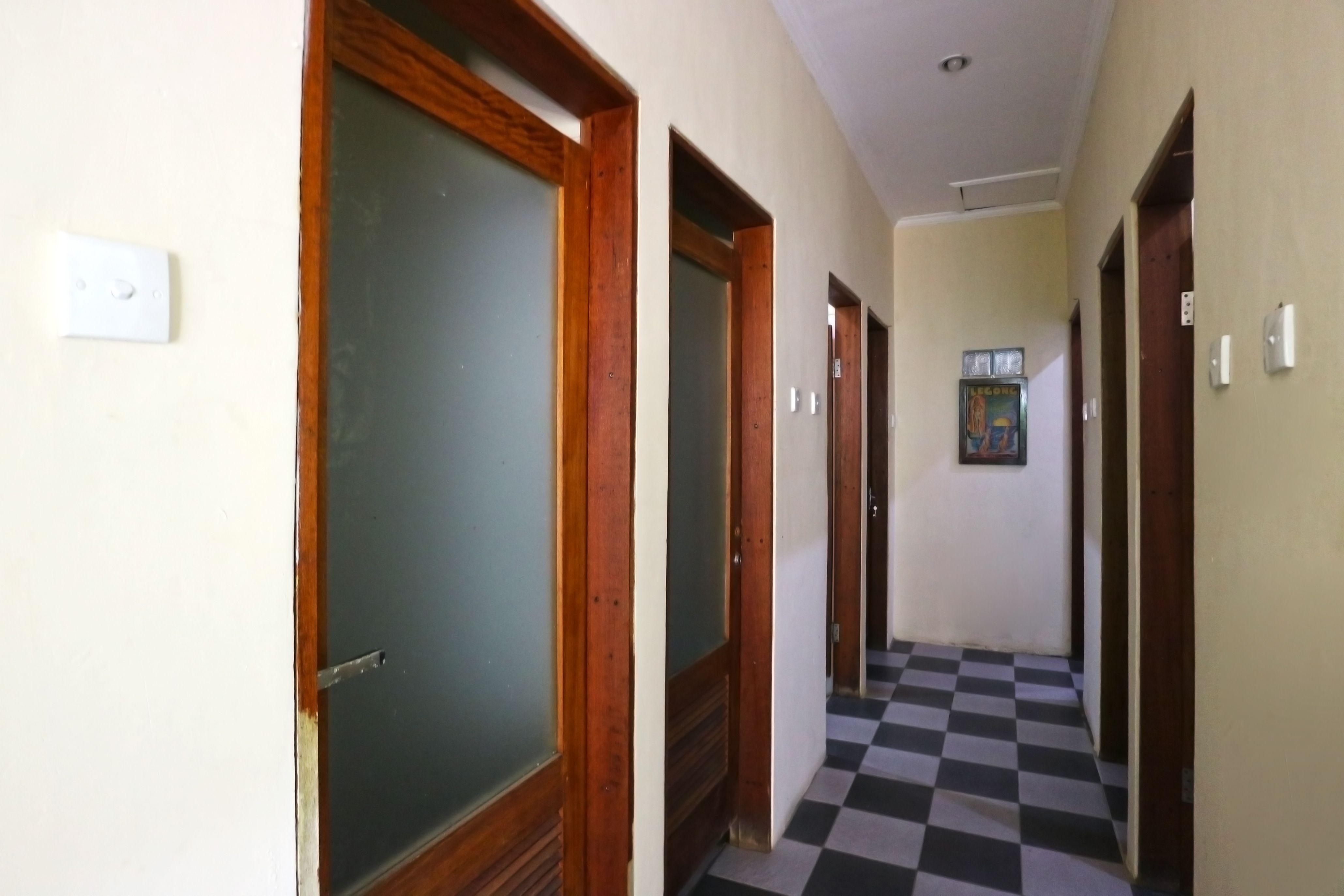 Indopurejoy House - Komala Indah Guest house 2*