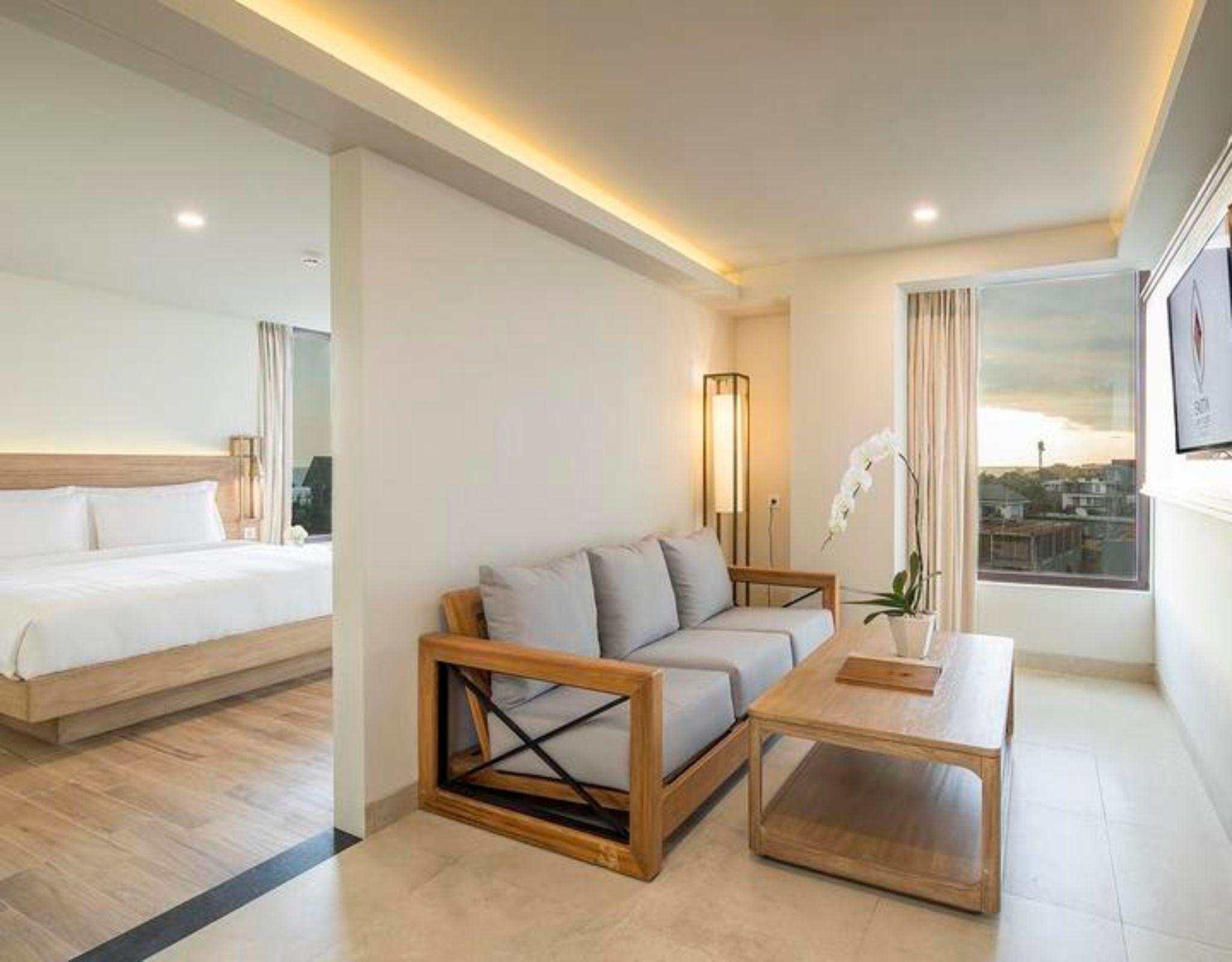 Hotel Eastin Ashta 4*