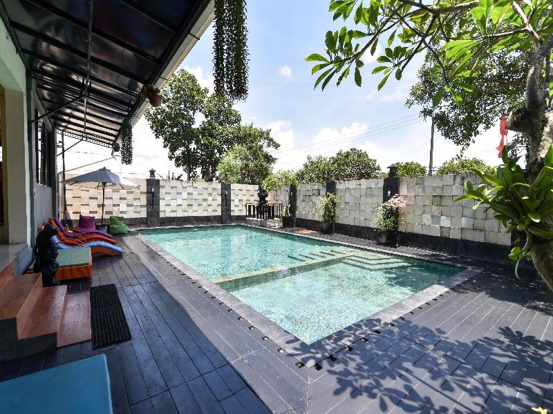 Hotel Reddoorz Near Mall Bali Galeria 2 Denpasar (Bali)