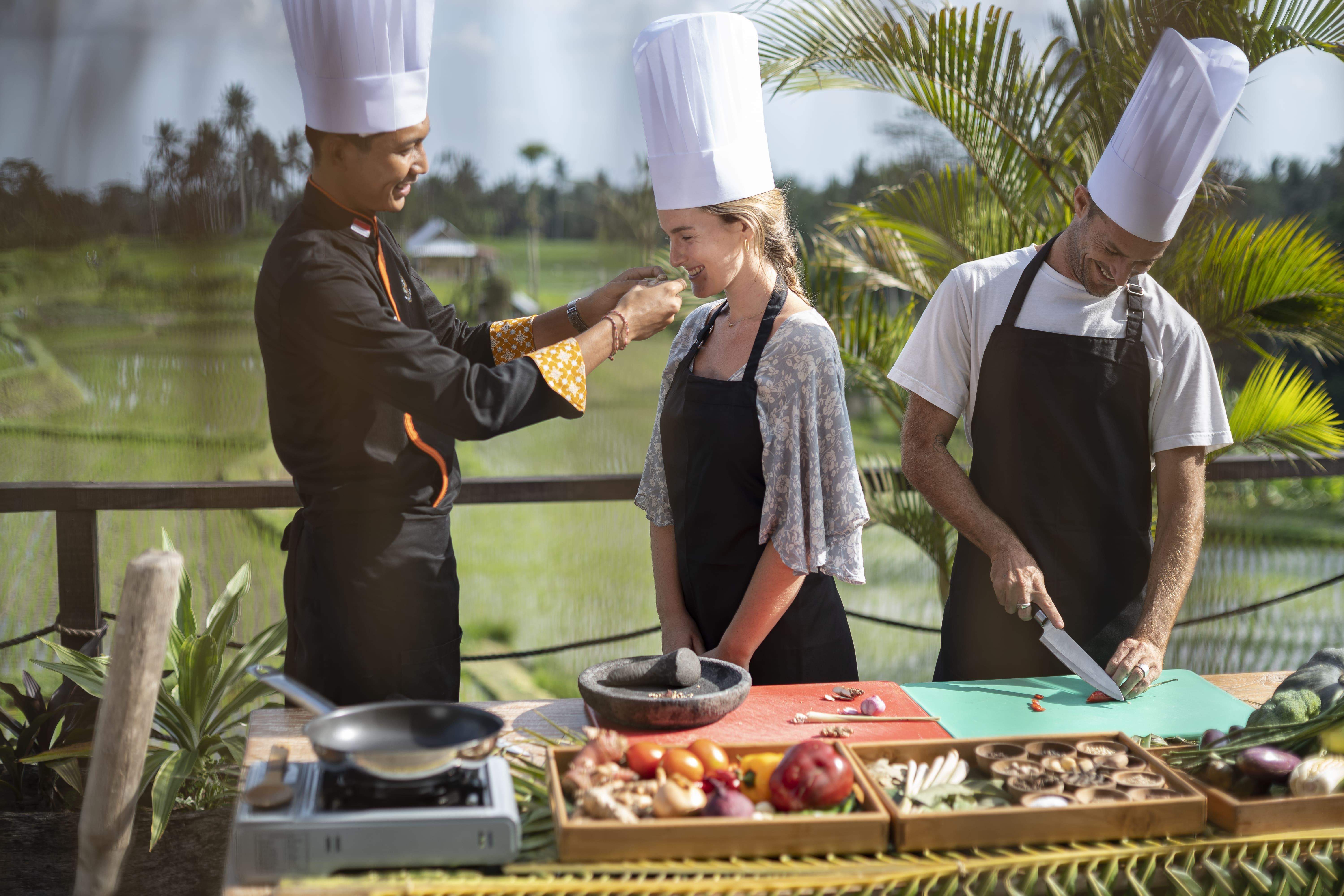The Sun Of Granary And 4* Ubud (Bali)
