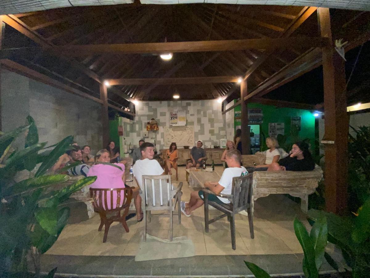 Lembongan Hostel