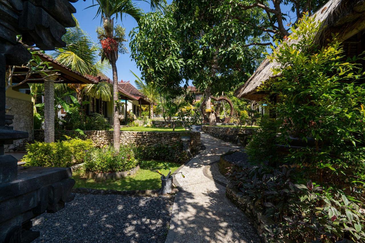 Resor The Tanis Nusa Nusa Lembongan (Bali)