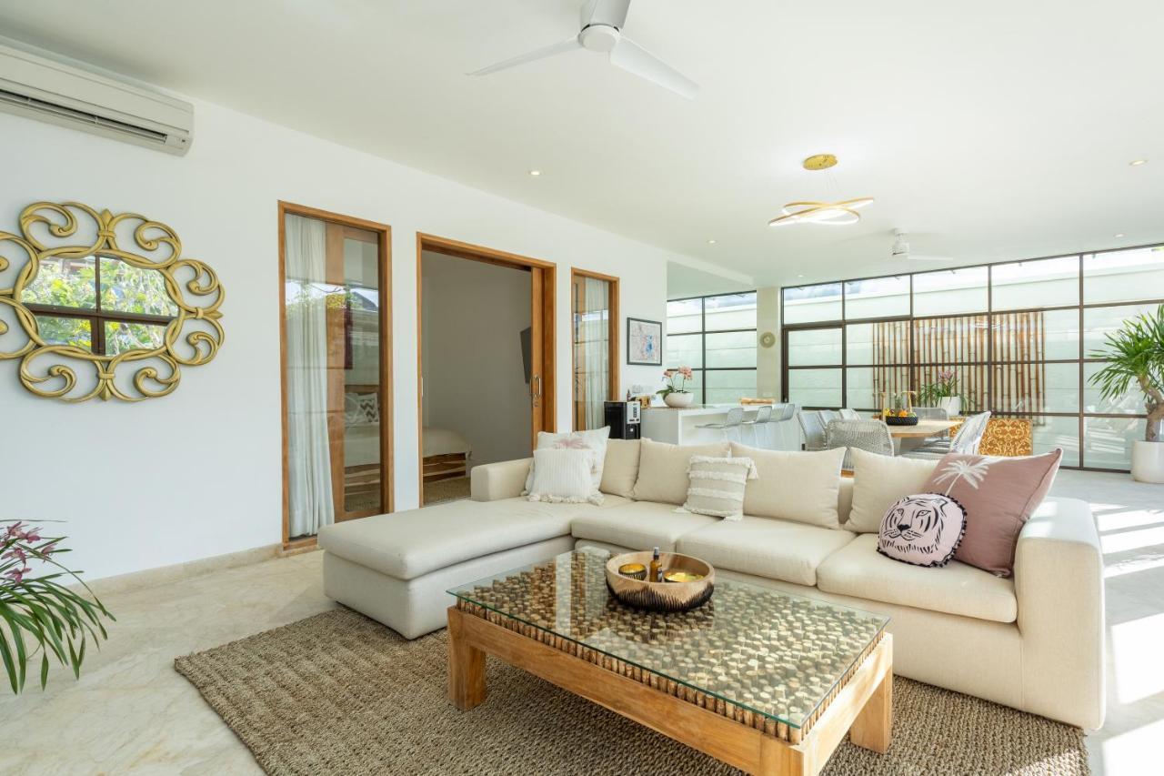 Lumut 3 Bedrooms Villa Seminyak (Bali)