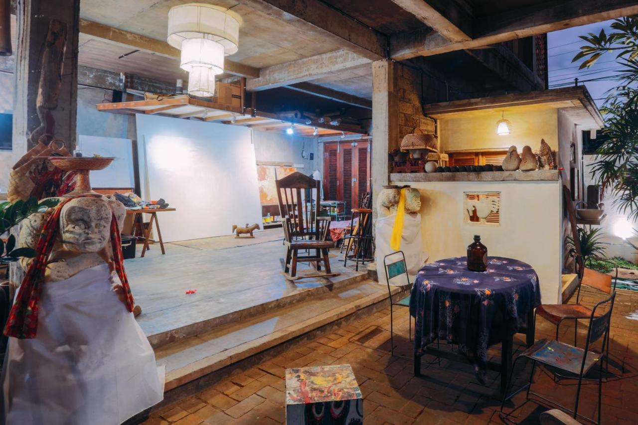 Rumah Paros & Gallery