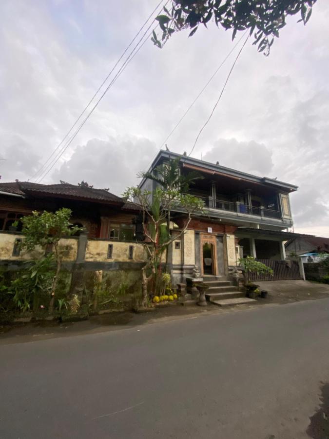 Kawi Sidemen * Sidemen (Bali)