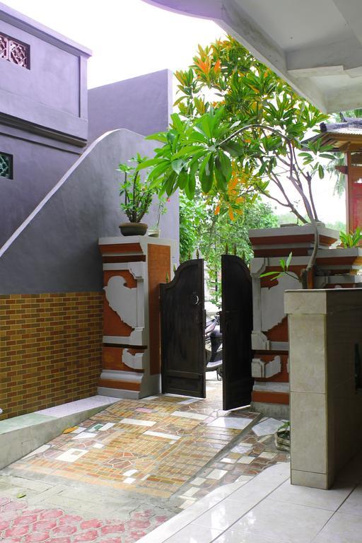 Serangan Ii Inn 3*