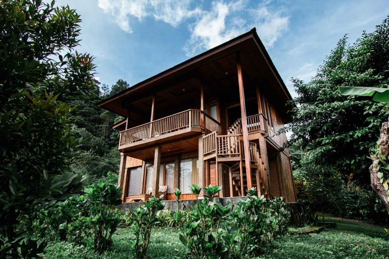Menir Villa