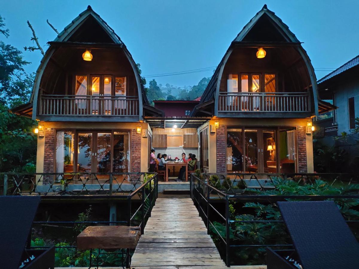 Retreat - Pekak Lelut Homestay *