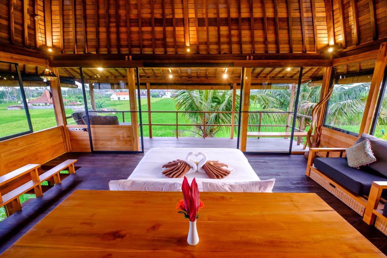 Tempat Tidur & Sarapan Wooden Paradise