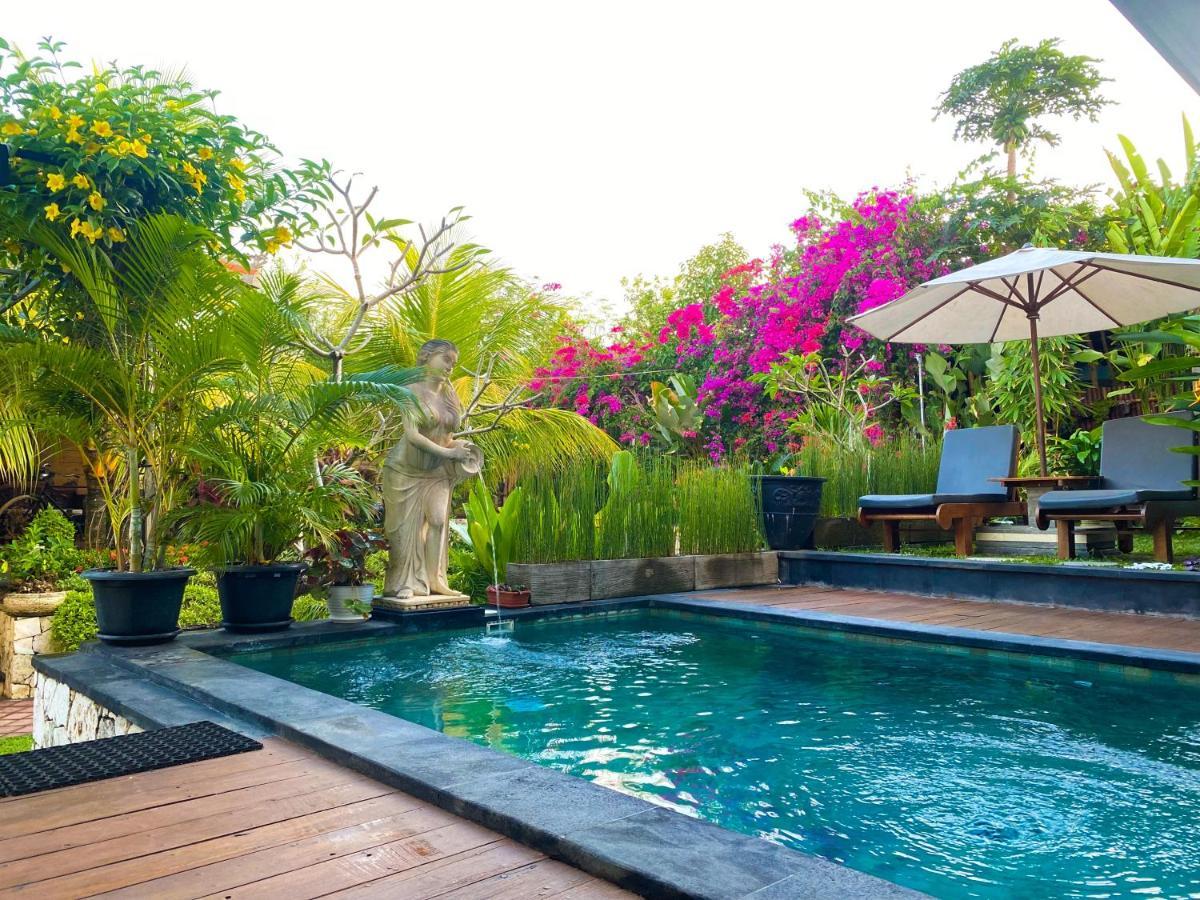Mandox Bali