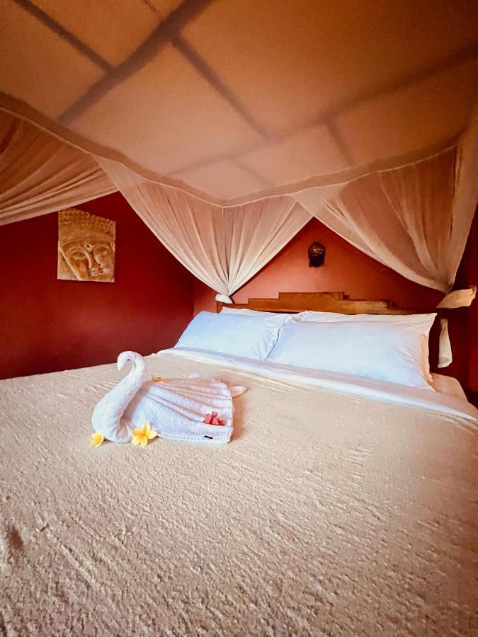 Sannyas Boutique Guest house