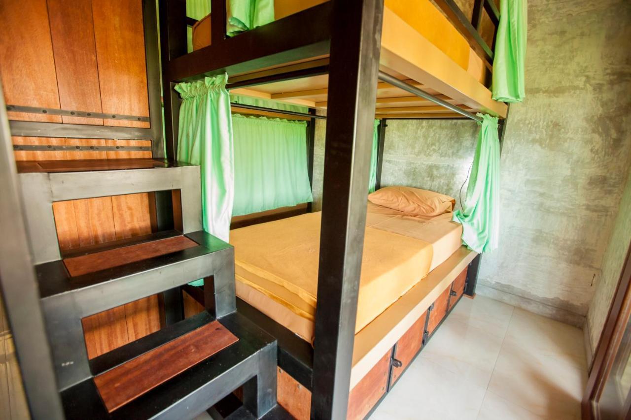 Hostel Black Pearl