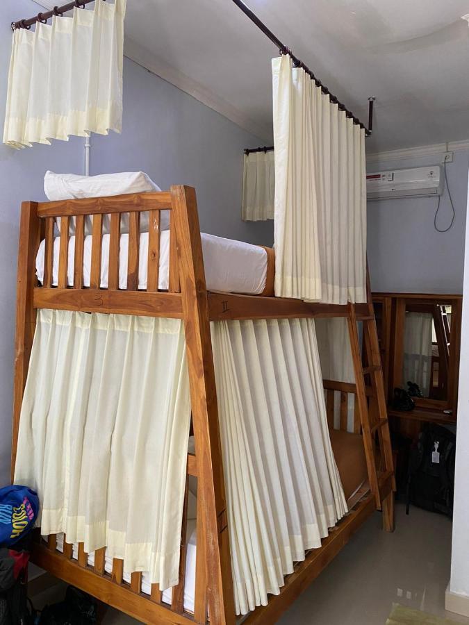 Guest house Bintang And 2*
