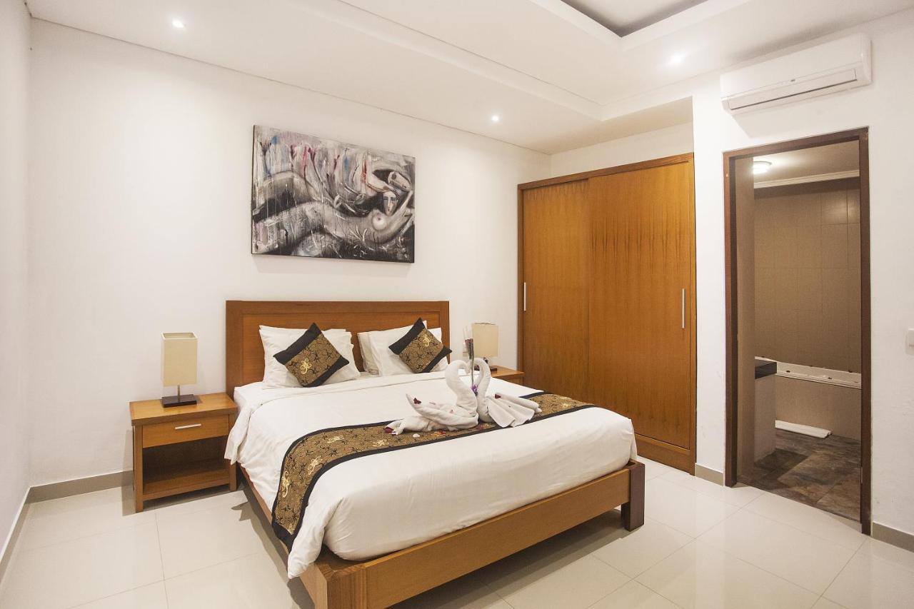 Kubu Manggala * Seminyak (Bali)