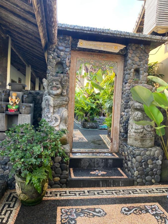 Homestay Krisna *