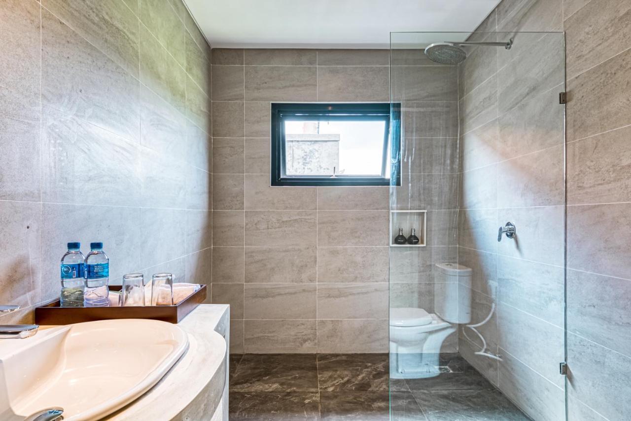 Resor Mirah 4*