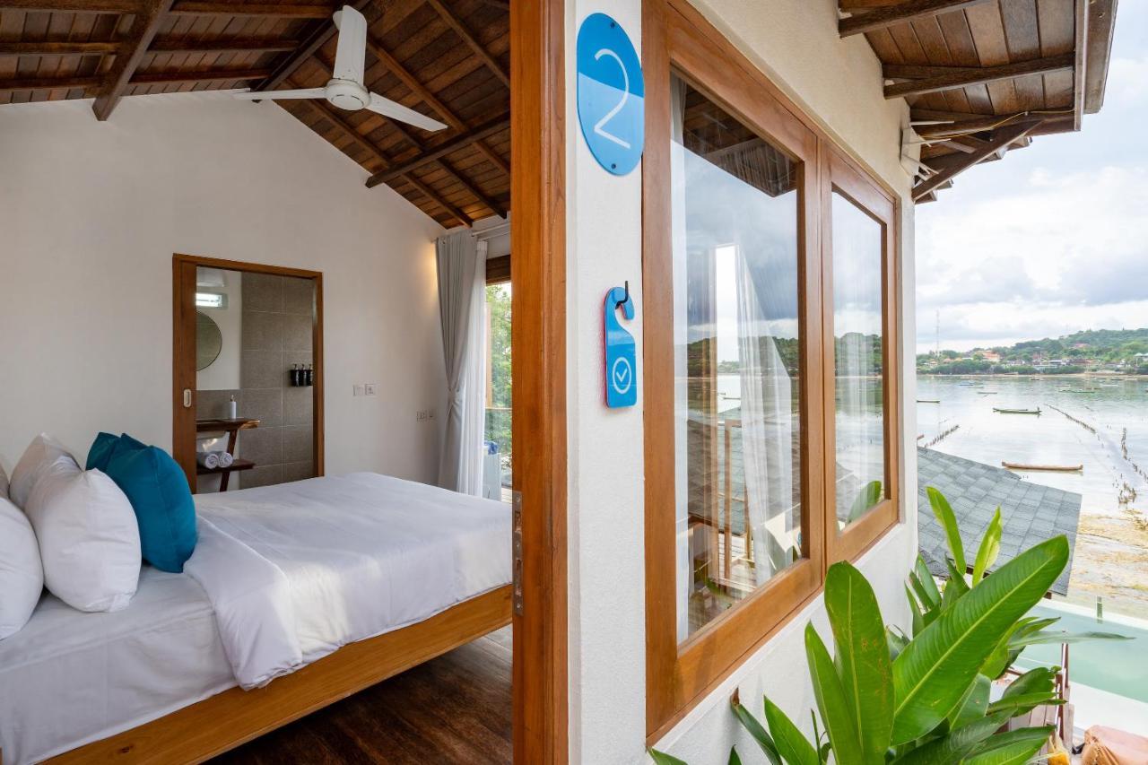 Indigo Blue Ceningan Hotel 3*