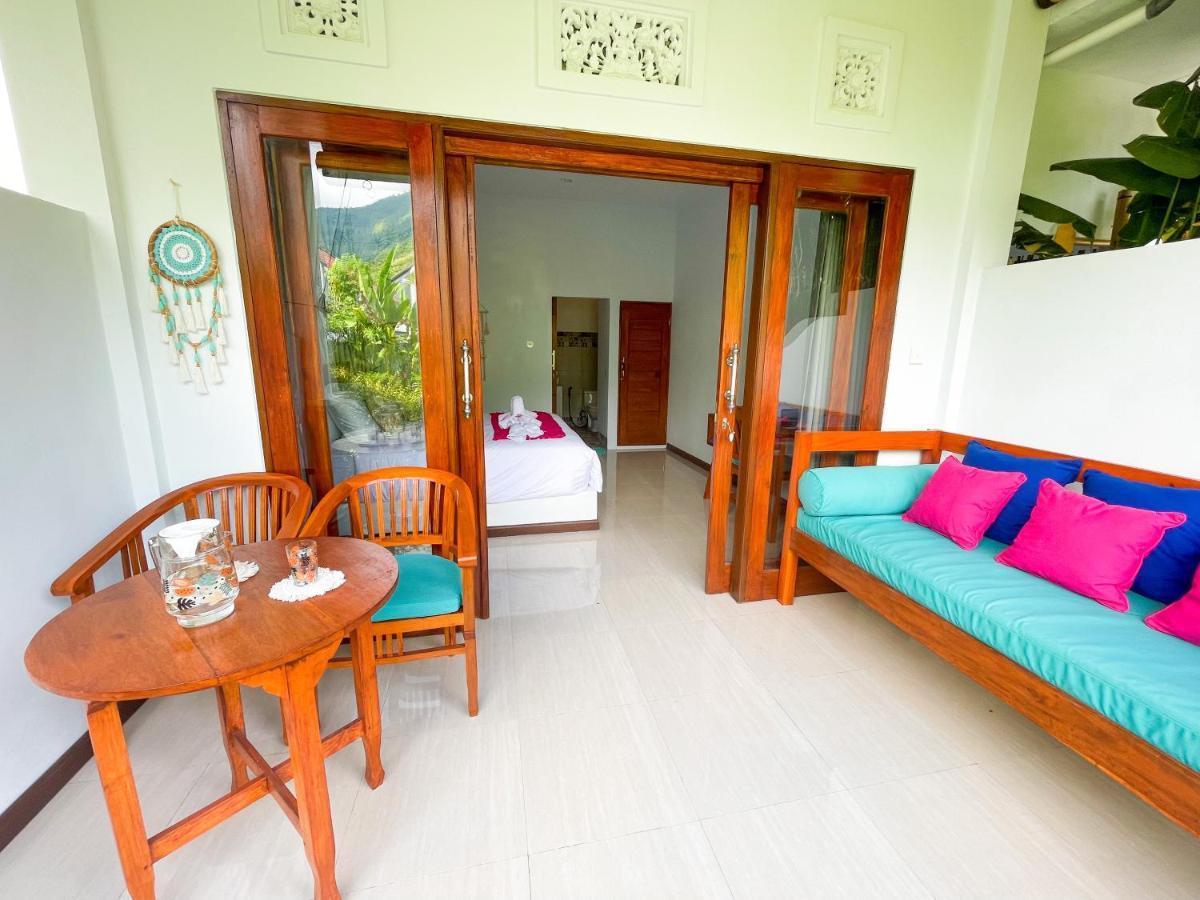 Rumah Diyah Bed & Breakfast *