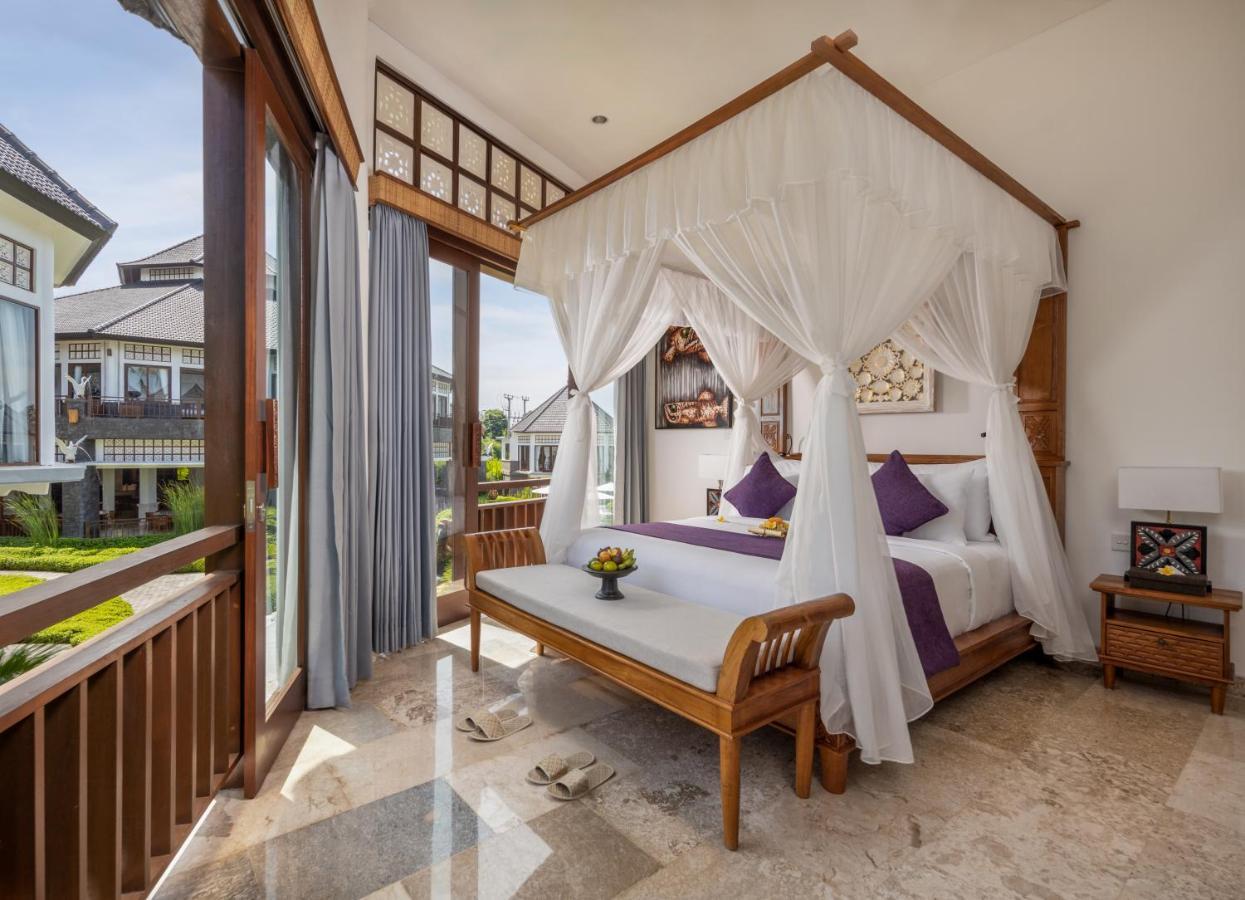 Resort Swan Paradise A Pramana Experience