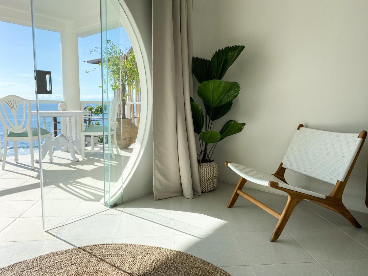 Hotel Blue Ocean Bingin 4*