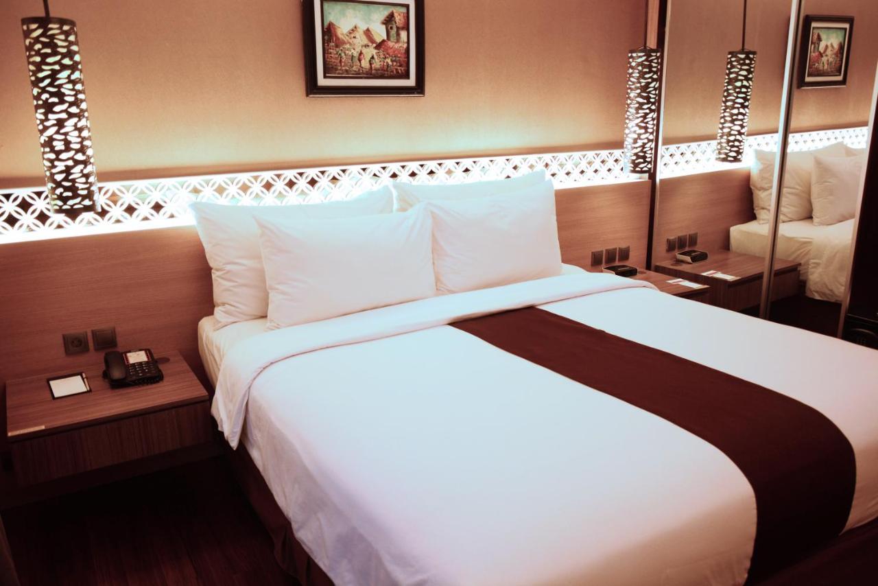 Ramada By Wyndham Bali Sunset Road Kuta Hotel Seminyak (Bali)