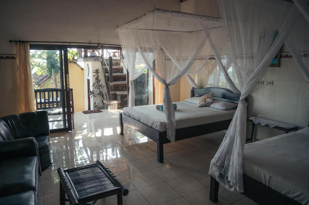 Guest house Bukit Indah 2*