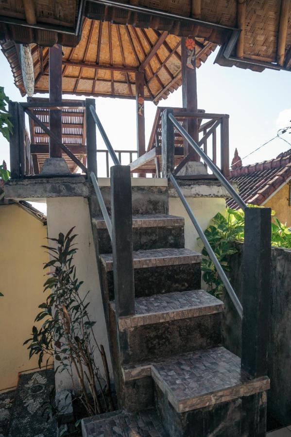 Bukit Indah Guest house 2*