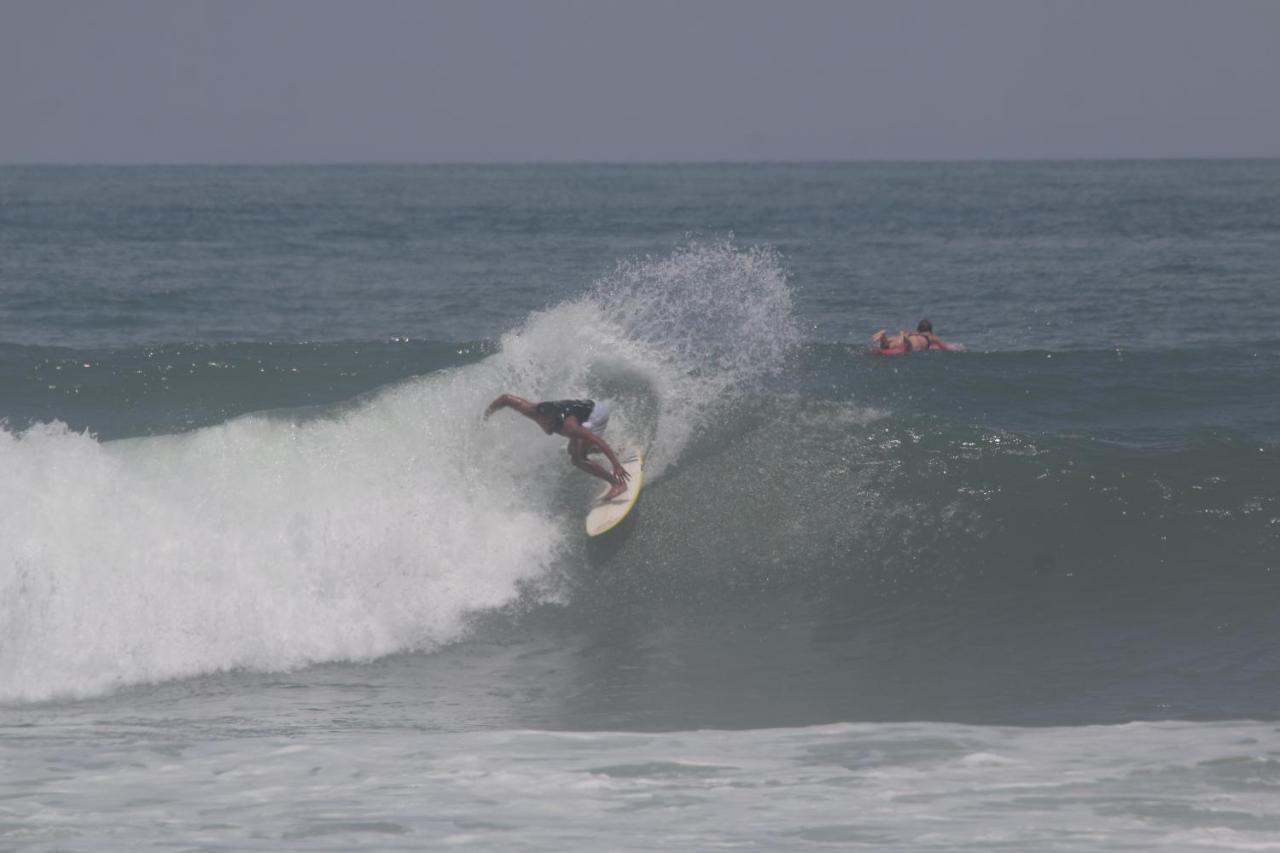 Surfers And Medewi Resort Jembrana (Bali)
