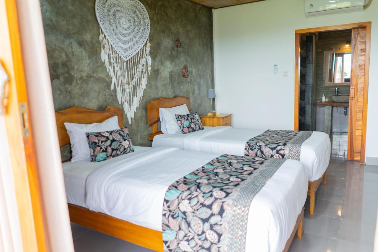 West Break Bali - Medewi Hotel Airsatang
