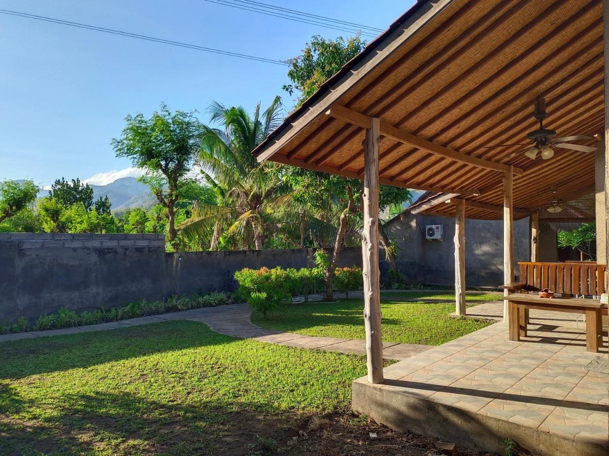 Bed & Breakfast Menjangan View