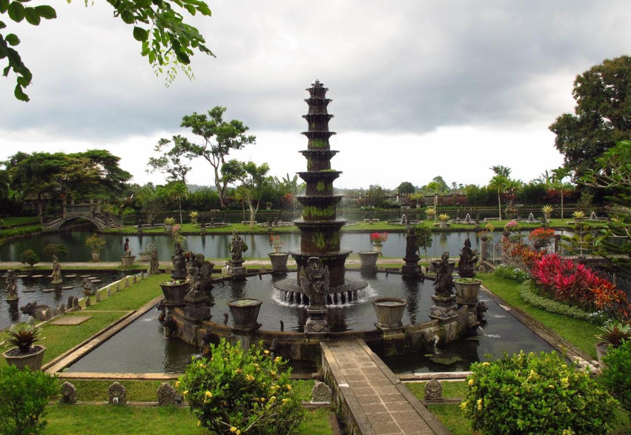 Dhangin Taman Inn
