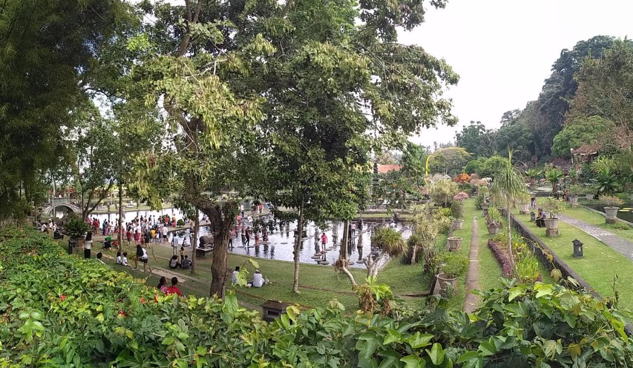 Dhangin Taman * Karangasem (Bali)