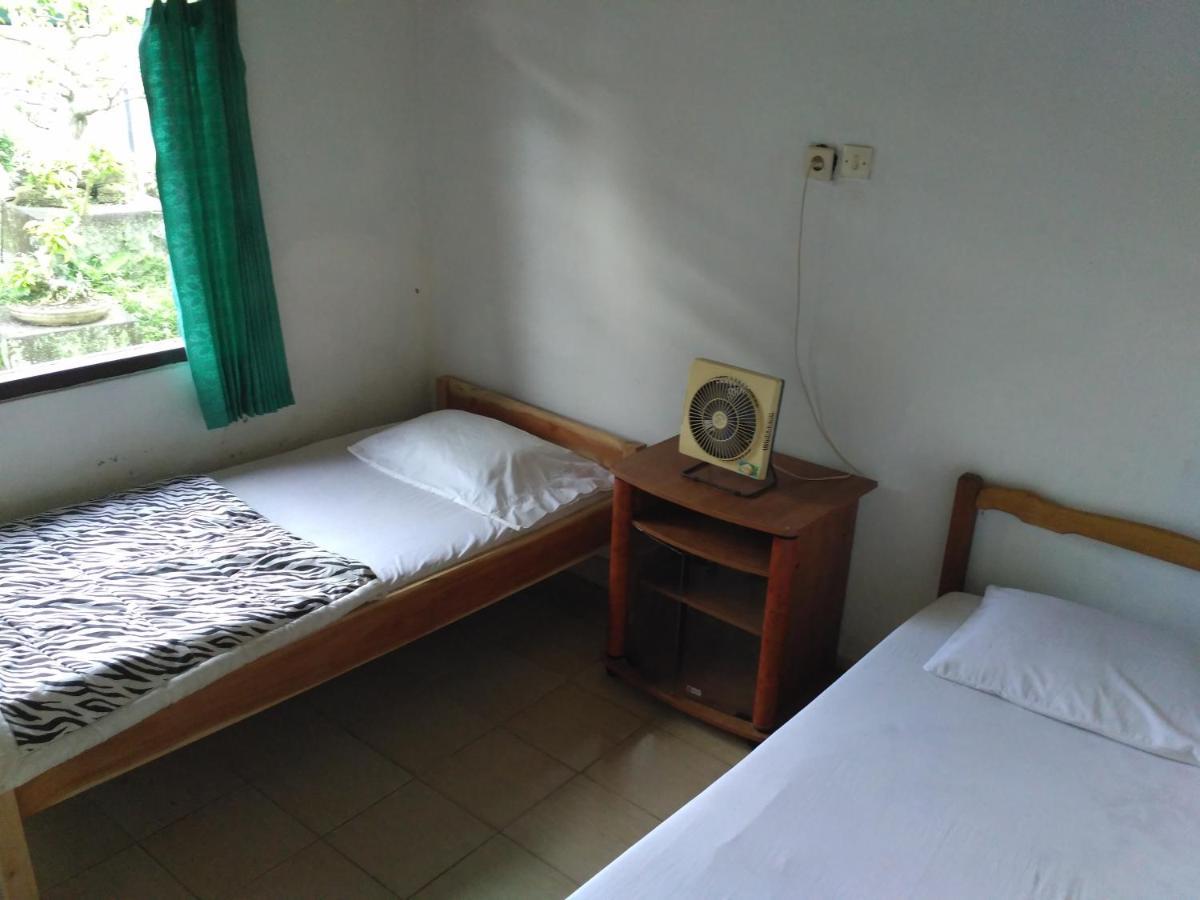 Dhangin Taman Inn *