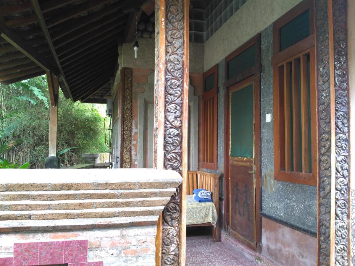 Dhangin Taman *