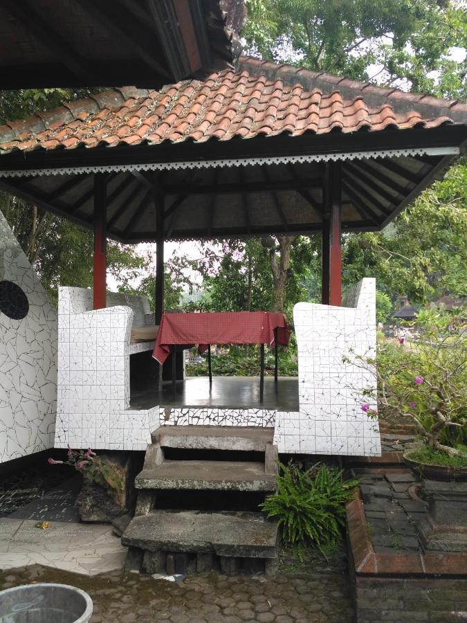 Dhangin Taman Karangasem (Bali)