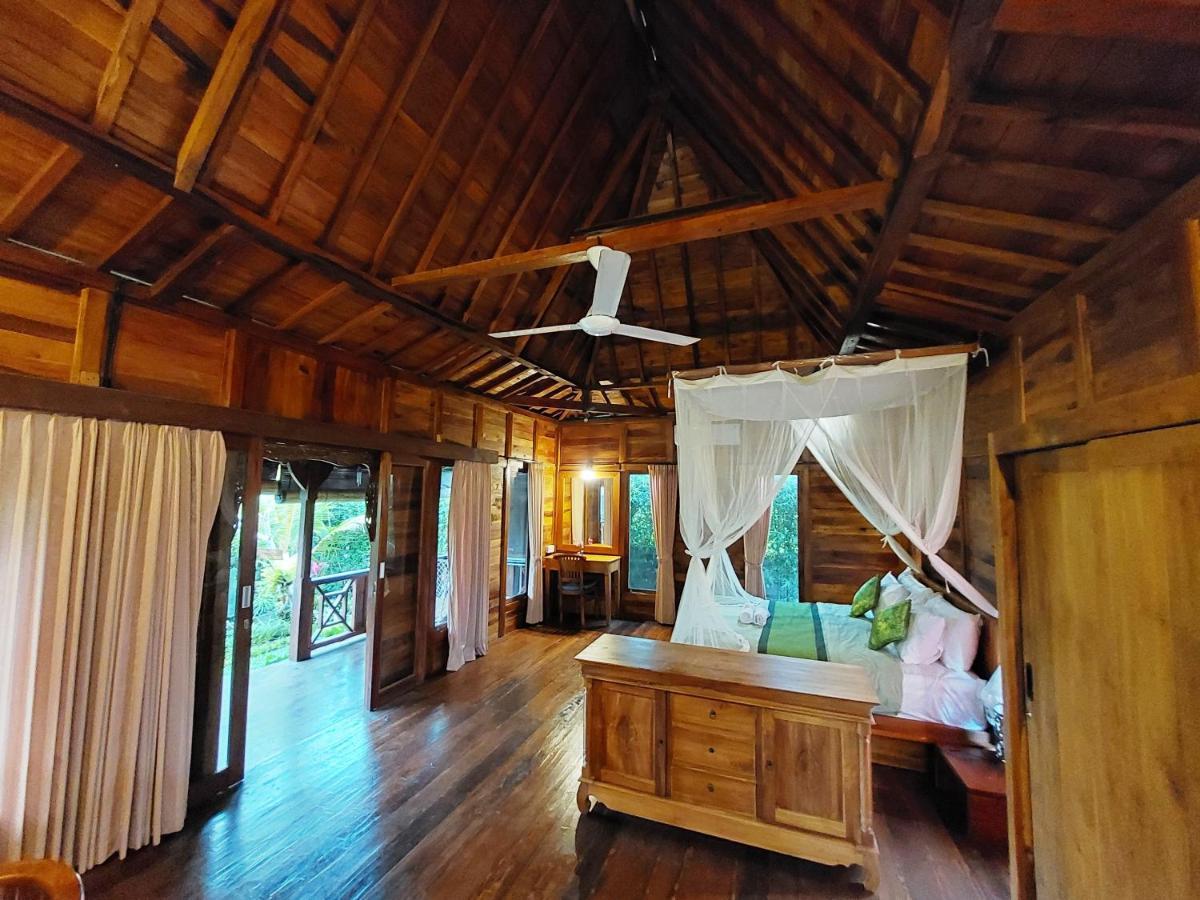 Shivananda Antique By Eps Villa *